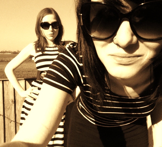 laura&claire