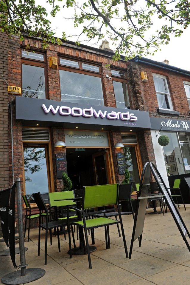 woodwards wine bar formby